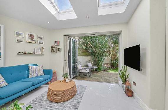 Allfarthing Lane, Wandsworth, London, SW18 - Kinleigh Folkard & Hayward