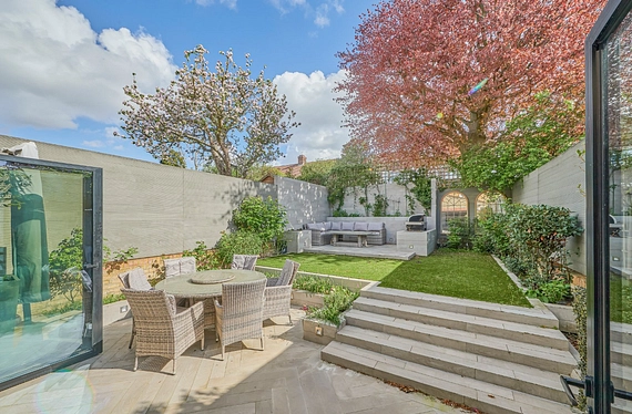 Ellerton Road, Wandsworth Common, London, SW18 - Kinleigh Folkard & Hayward