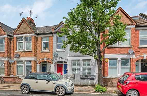 Penwith Road, Earlsfield, London, SW18 - Kinleigh Folkard & Hayward