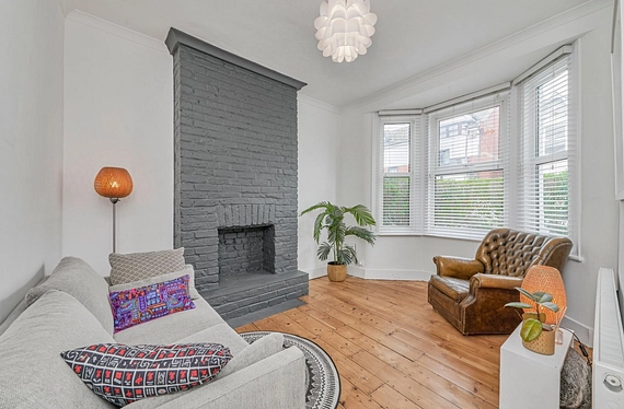 Duntshill Road, Earlsfield, London, SW18 - Kinleigh Folkard & Hayward