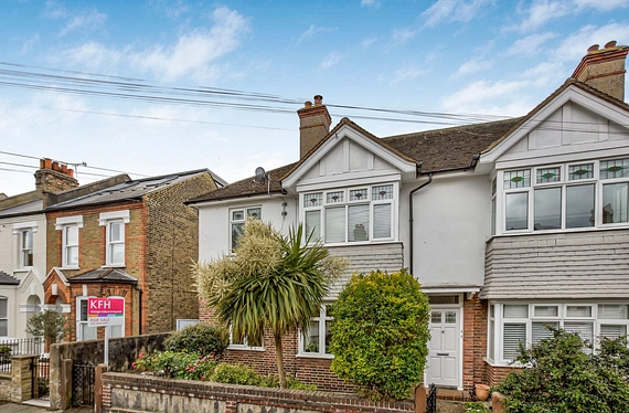 Franche Court Road, Earlsfield, London, SW17 - Kinleigh Folkard & Hayward