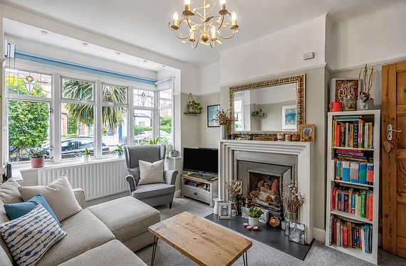 Franche Court Road, Earlsfield, London, SW17 - Kinleigh Folkard & Hayward