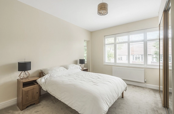 Godley Road, Earlsfield, London, SW18 - Kinleigh Folkard & Hayward