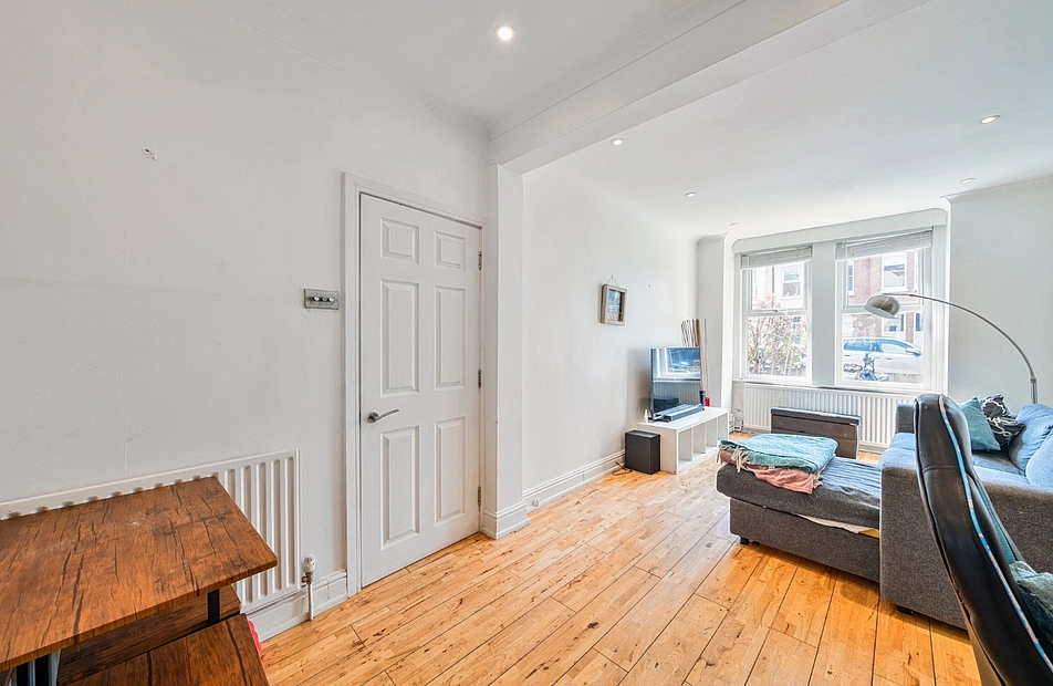 Keble Street, London, SW17 - Kinleigh Folkard & Hayward