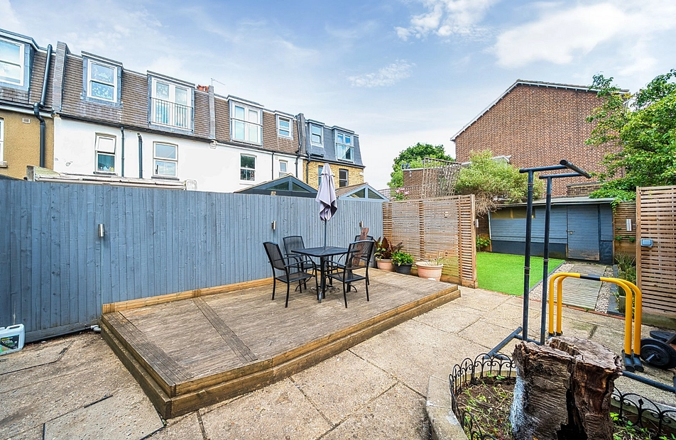 Keble Street, London, SW17 - Kinleigh Folkard & Hayward