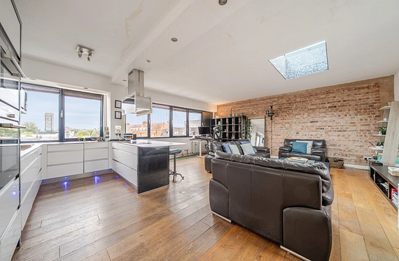 Furmage Street, Earlsfield, London, SW18 - Kinleigh Folkard & Hayward