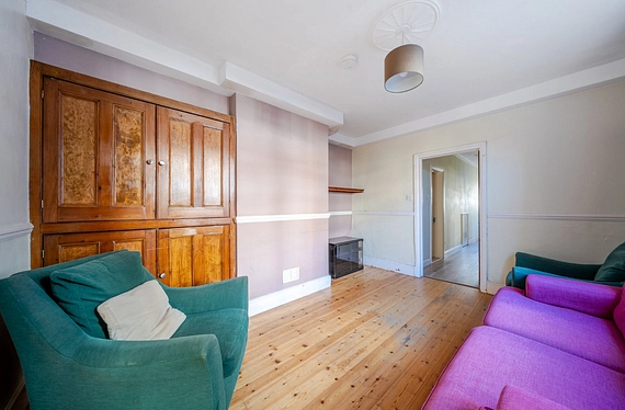 Strickland Row, Earlsfield, London, SW18 - Kinleigh Folkard & Hayward