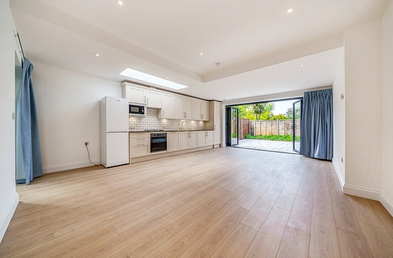 Burntwood Lane, Earlsfield, London, SW17 - Kinleigh Folkard & Hayward