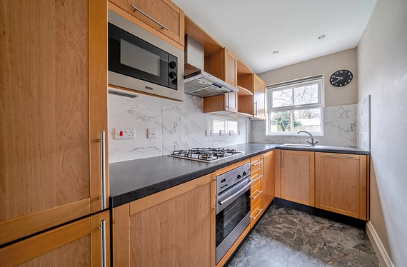 Harper Mews, Earlsfield, London, SW17 - Kinleigh Folkard & Hayward