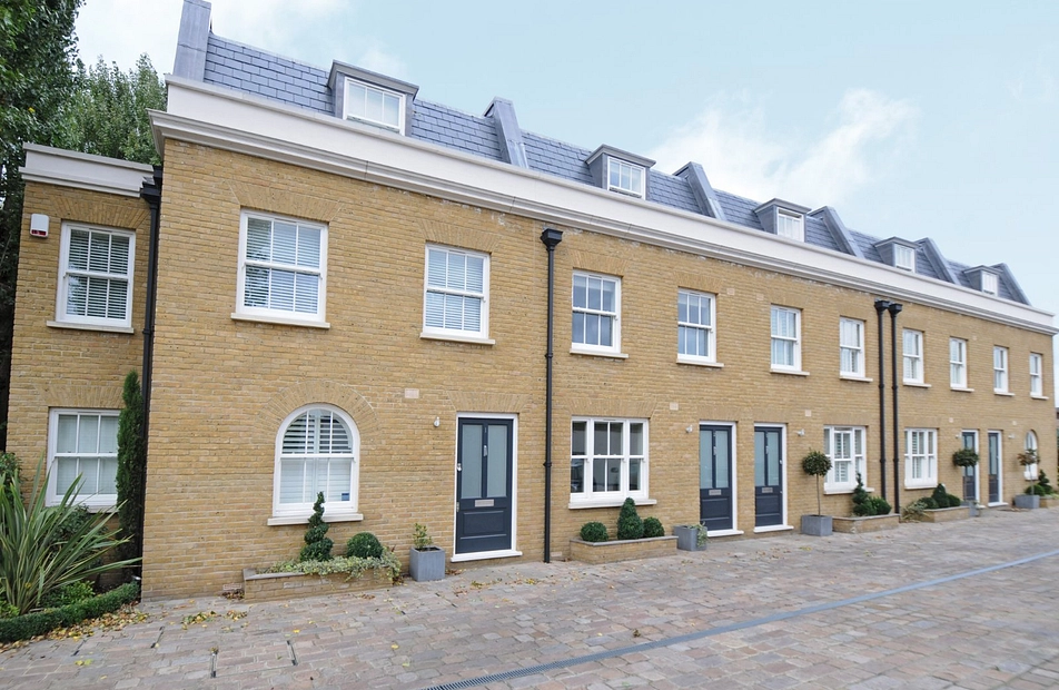 Stonemasons Yard, Earlsfield, London, SW18 - Kinleigh Folkard & Hayward