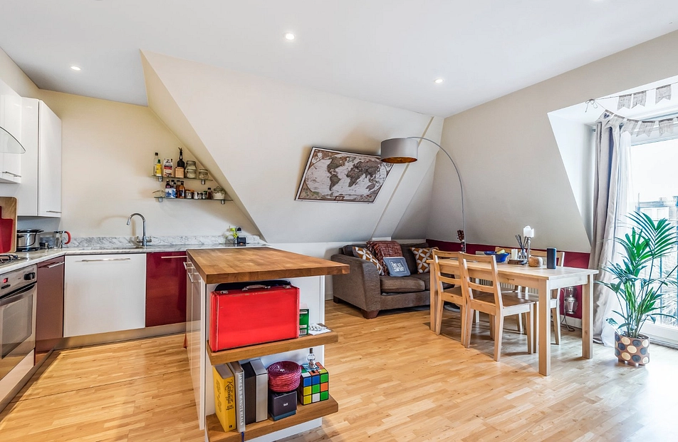 Thorndean Street, London, SW18 - Kinleigh Folkard & Hayward