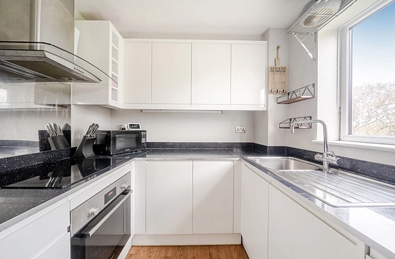 Earlsfield, London, SW17 - Kinleigh Folkard & Hayward