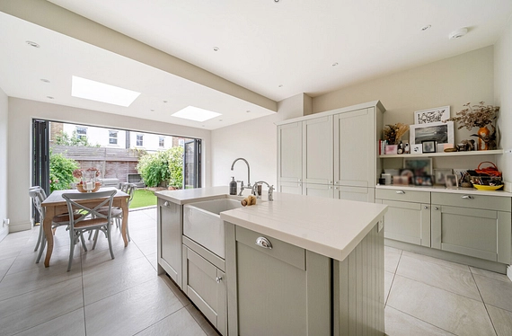 Freshford Street, Earlsfield, London, SW18 - Kinleigh Folkard & Hayward