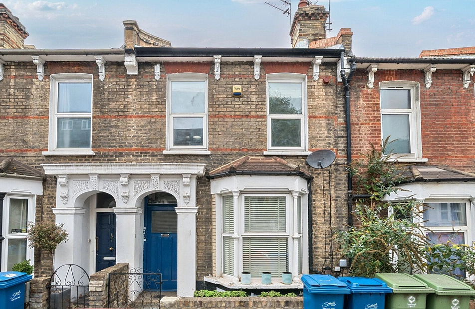 Lordship Lane, London, SE22 - Kinleigh Folkard & Hayward