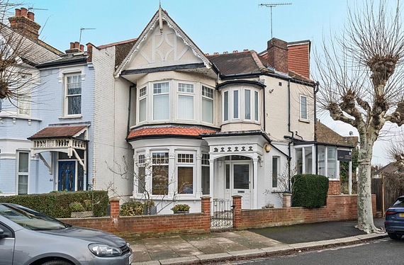 Eton Avenue, Finchley, London, N12 - Kinleigh Folkard & Hayward