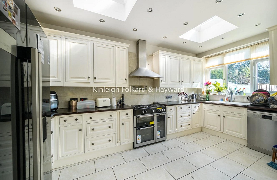 Addington Drive, London, N12 - Kinleigh Folkard & Hayward