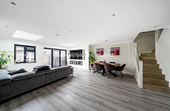 York Way, Barnet, London, N20 - Kinleigh Folkard & Hayward