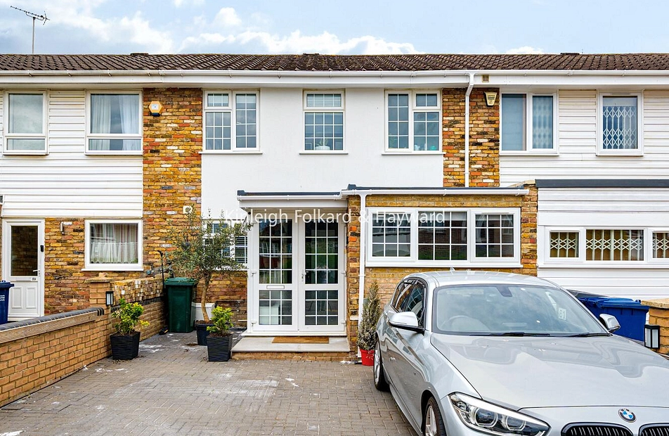 York Way, Barnet, London, N20 - Kinleigh Folkard & Hayward