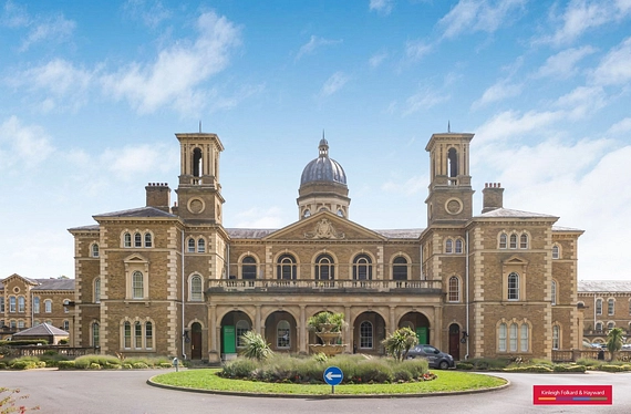 Royal Drive, London, N11 - Kinleigh Folkard & Hayward