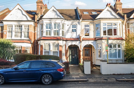 Woodside Lane, London, N12 - Kinleigh Folkard & Hayward