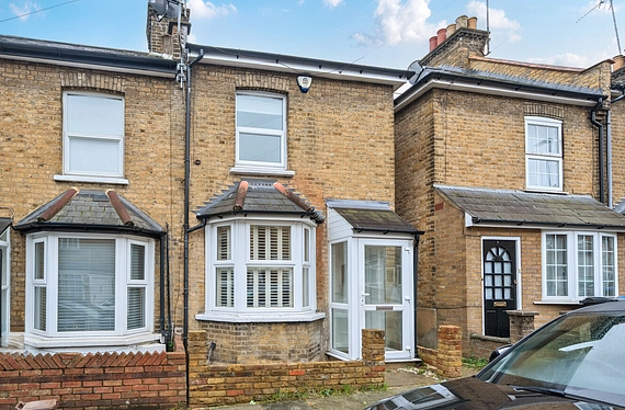 Hillside Grove, Finchley, London, N14 - Kinleigh Folkard & Hayward