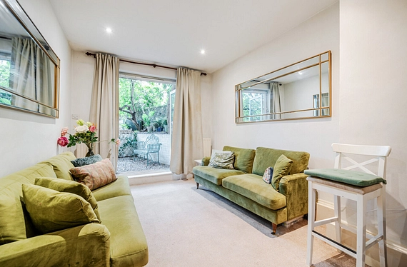 Finborough Road, Earls Court, London, SW10 - Kinleigh Folkard & Hayward