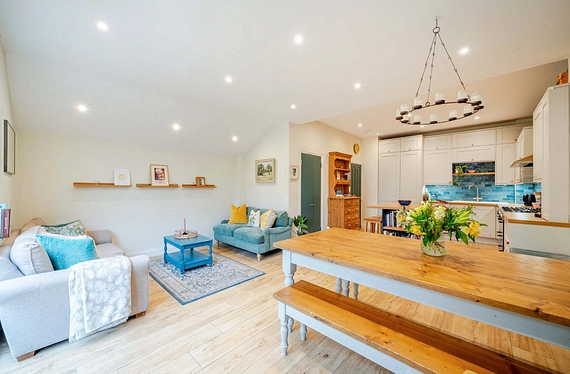 Lillie Road, London, SW6 - Kinleigh Folkard & Hayward