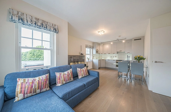 Fulham Road, Fulham, London, SW6 - Kinleigh Folkard & Hayward