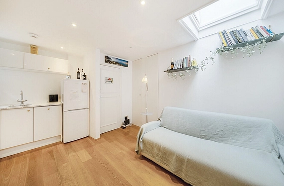 Fulham Road, Fulham, London, SW6 - Kinleigh Folkard & Hayward