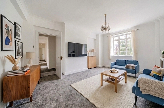 Hammersmith Road, Hammersmith, London, W6 - Kinleigh Folkard & Hayward