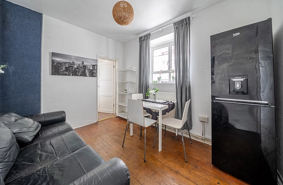 White City Estate, Shepherd's Bush, London, W12 - Kinleigh Folkard & Hayward