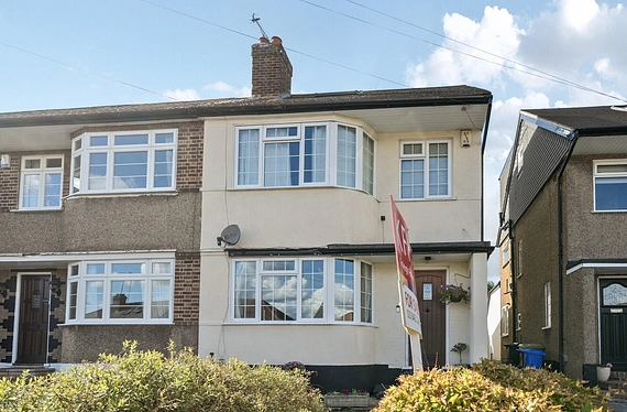 Constance Crescent, Hayes, Kent, BR2 - Kinleigh Folkard & Hayward