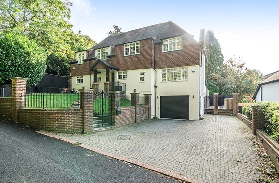 Fox Lane, Keston, Kent, BR2 - Kinleigh Folkard & Hayward