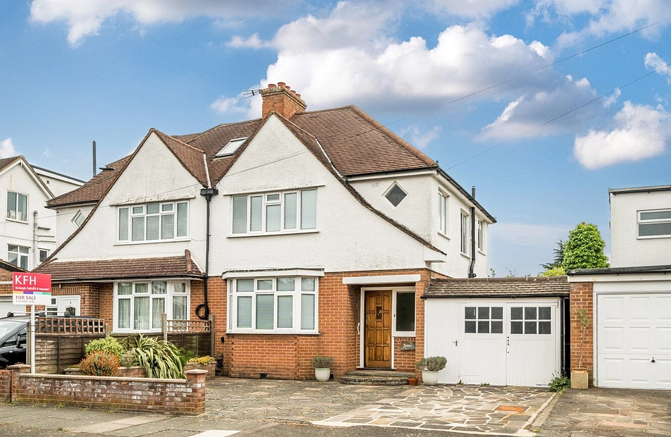 Dartmouth Road, Hayes, Kent, BR2 - Kinleigh Folkard & Hayward