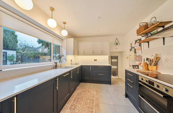 Keston Gardens, Keston, BR2 - Kinleigh Folkard & Hayward