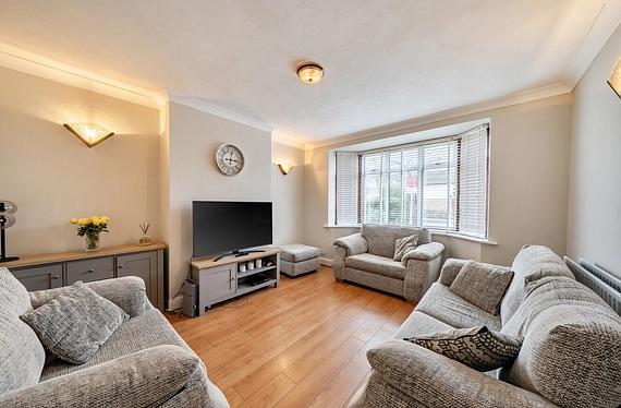 Sackville Avenue, Hayes, BR2 - Kinleigh Folkard & Hayward