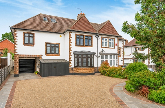 Pickhurst Lane, Hayes, BR2 - Kinleigh Folkard & Hayward