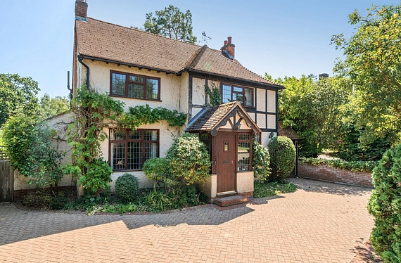 Oakfield Lane, Keston, BR2 - Kinleigh Folkard & Hayward