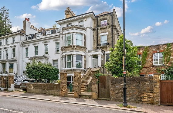 Hampstead Lane, Highgate, London, N6 - Kinleigh Folkard & Hayward