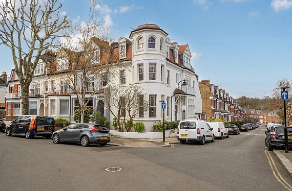 Hornsey Lane Gardens, London, N6 - Kinleigh Folkard & Hayward
