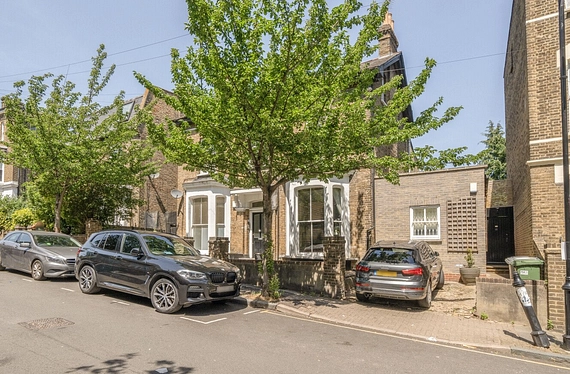 Bickerton Road, London, N19 - Kinleigh Folkard & Hayward