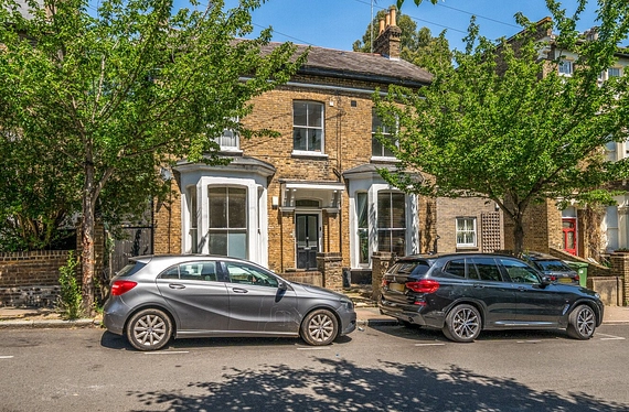 Bickerton Road, London, N19 - Kinleigh Folkard & Hayward