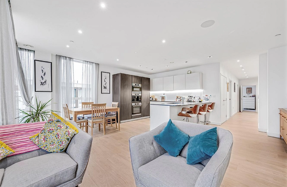 Woodberry Down, Finsbury Park, London, N4 - Kinleigh Folkard & Hayward