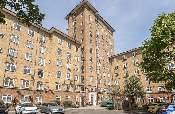 Wandsworth Road, London, SW8 - Kinleigh Folkard & Hayward