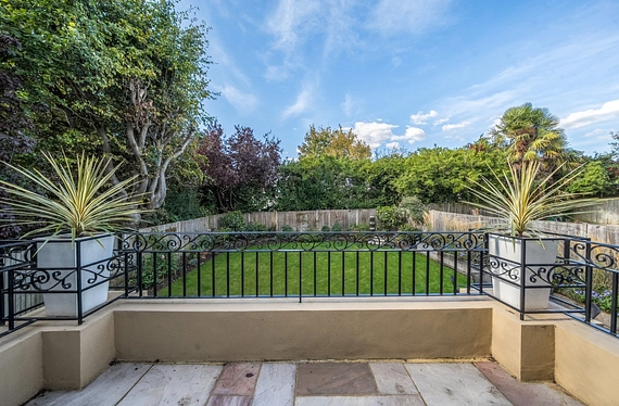 Kingston Hill, Kingston upon Thames, Surrey, KT2 - Kinleigh Folkard & Hayward