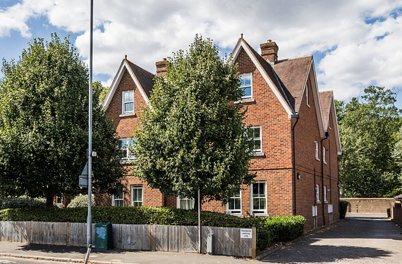 Kingston Vale, London, SW15 - Kinleigh Folkard & Hayward