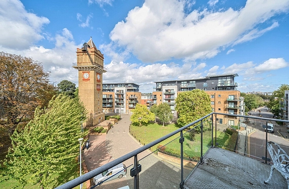 Birdwood Avenue, Hither Green, London, SE13 - Kinleigh Folkard & Hayward