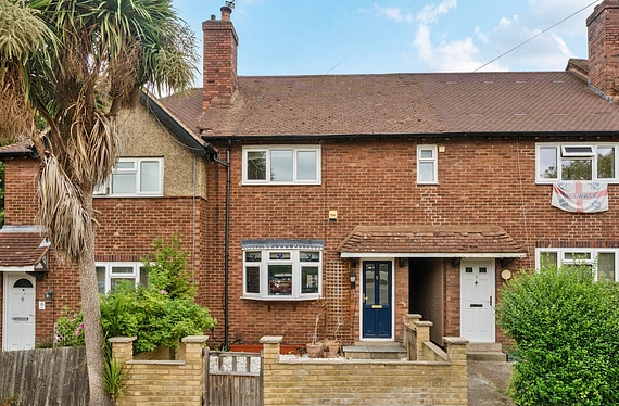 Alwold Crescent, London, SE12 - Kinleigh Folkard & Hayward