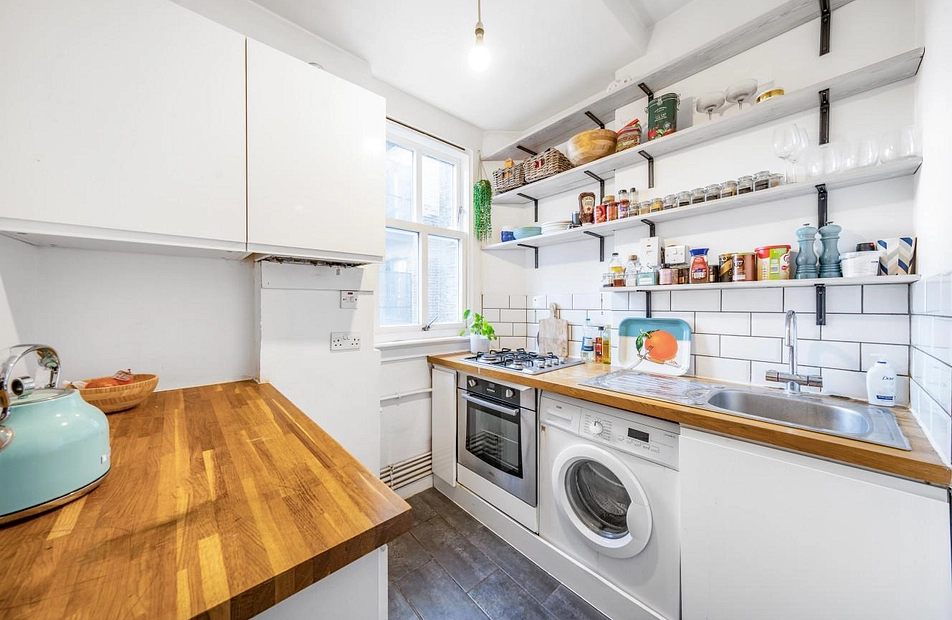 Old Kent Road, Bermondsey, London, SE1 - Kinleigh Folkard & Hayward