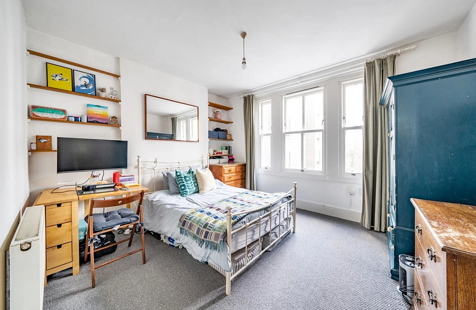 Old Kent Road, Bermondsey, London, SE1 - Kinleigh Folkard & Hayward